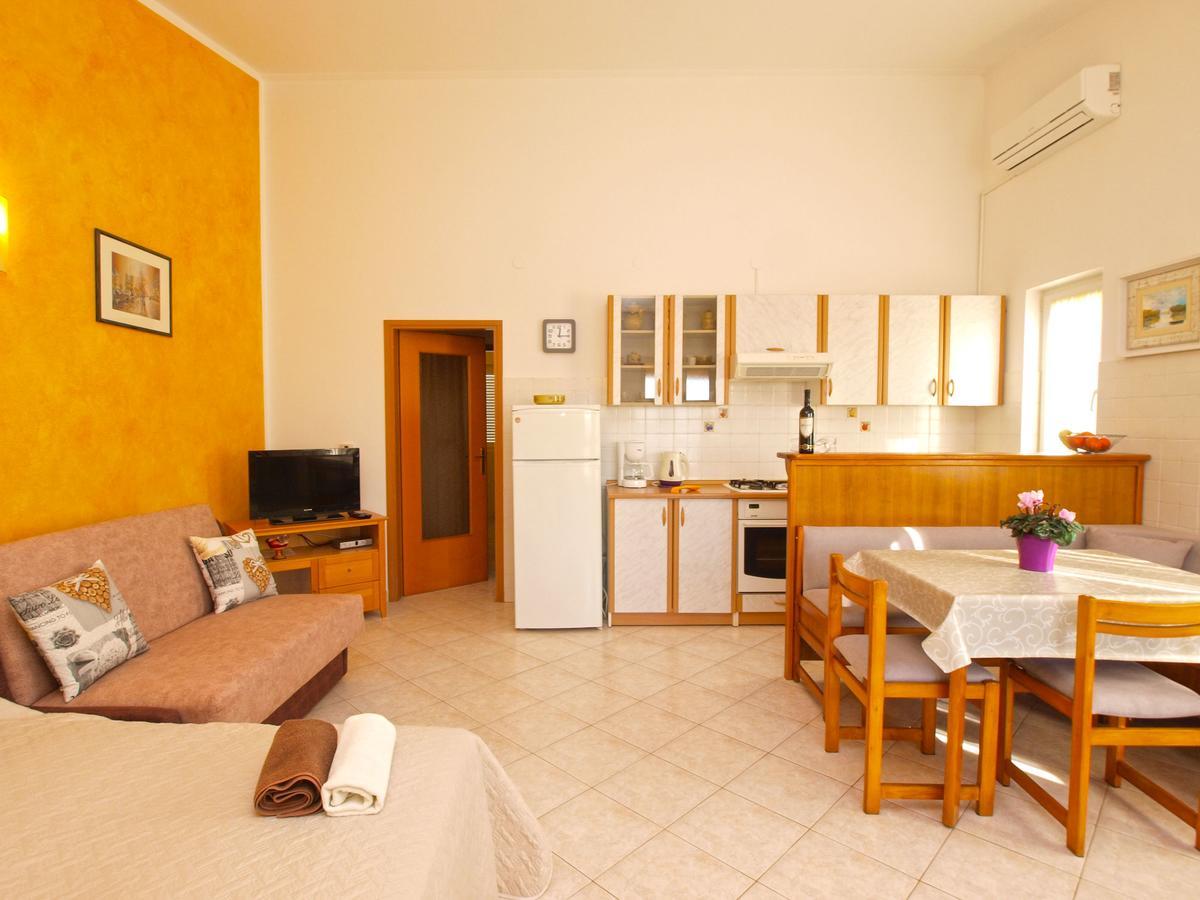 Apartments Iva 1534 Pula Zewnętrze zdjęcie